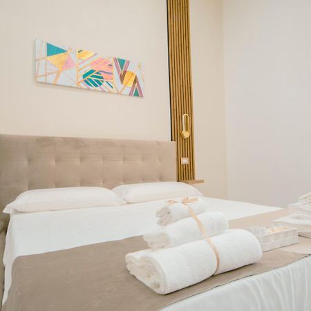 Hotel La Reggia Della Duchesca Napoli Esterno foto
