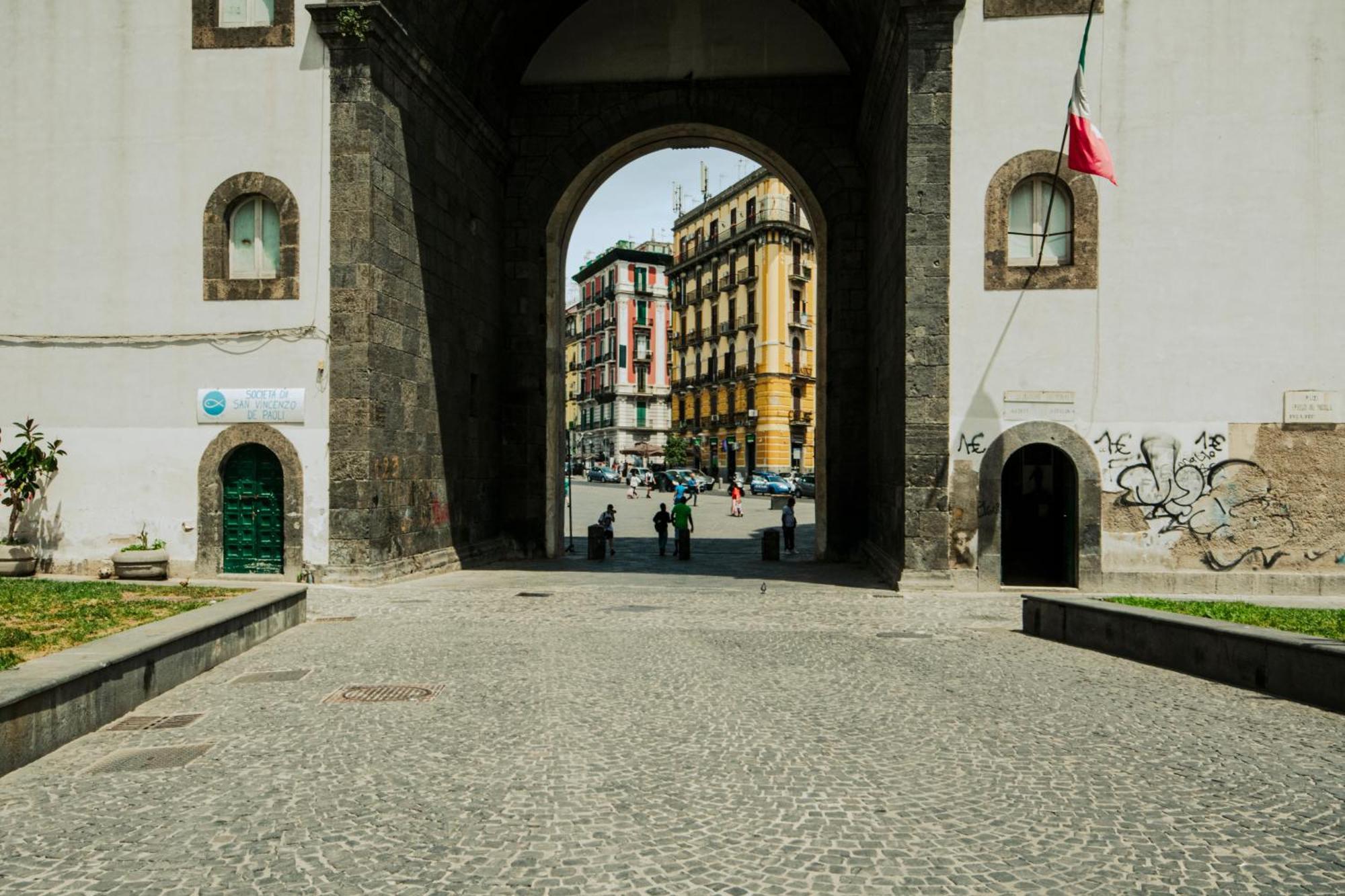 Hotel La Reggia Della Duchesca Napoli Esterno foto